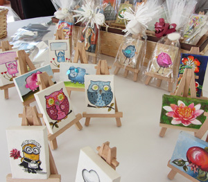 REALIZZAZIONE DI BOMBONIERE